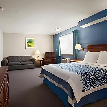 Days Inn By Wyndham Lacey Olympia Area Exteriör bild