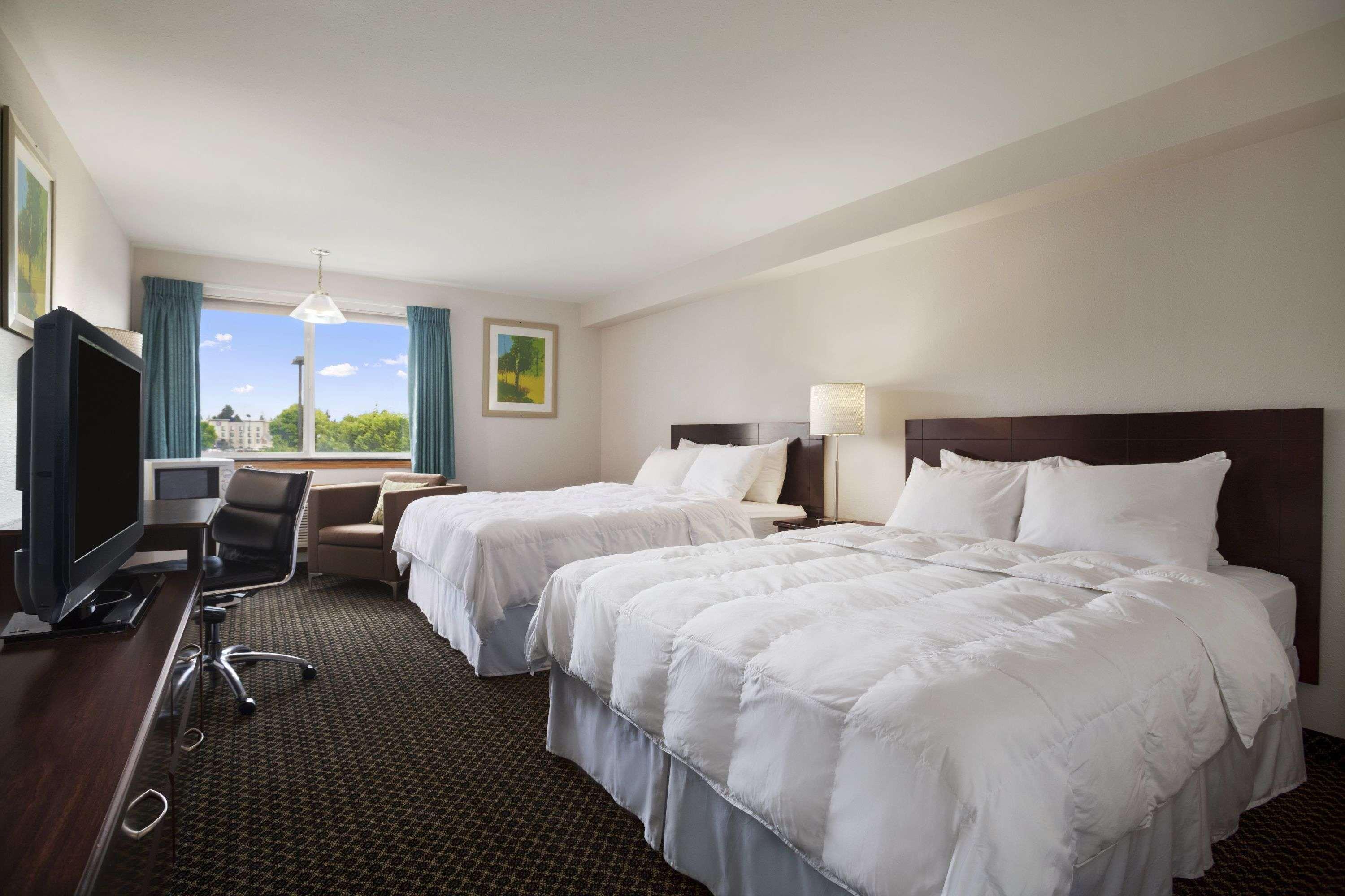 Days Inn By Wyndham Lacey Olympia Area Exteriör bild