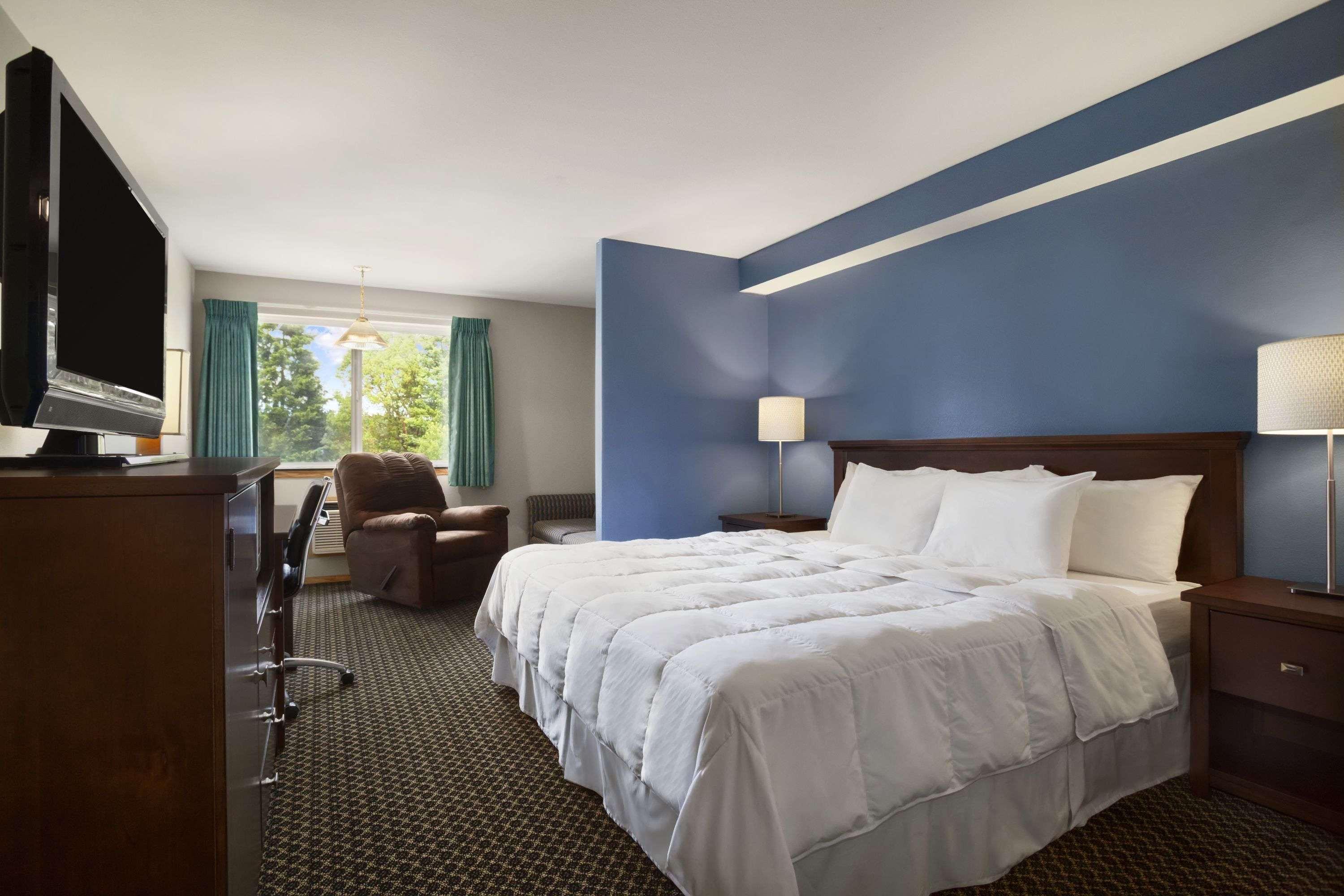 Days Inn By Wyndham Lacey Olympia Area Exteriör bild