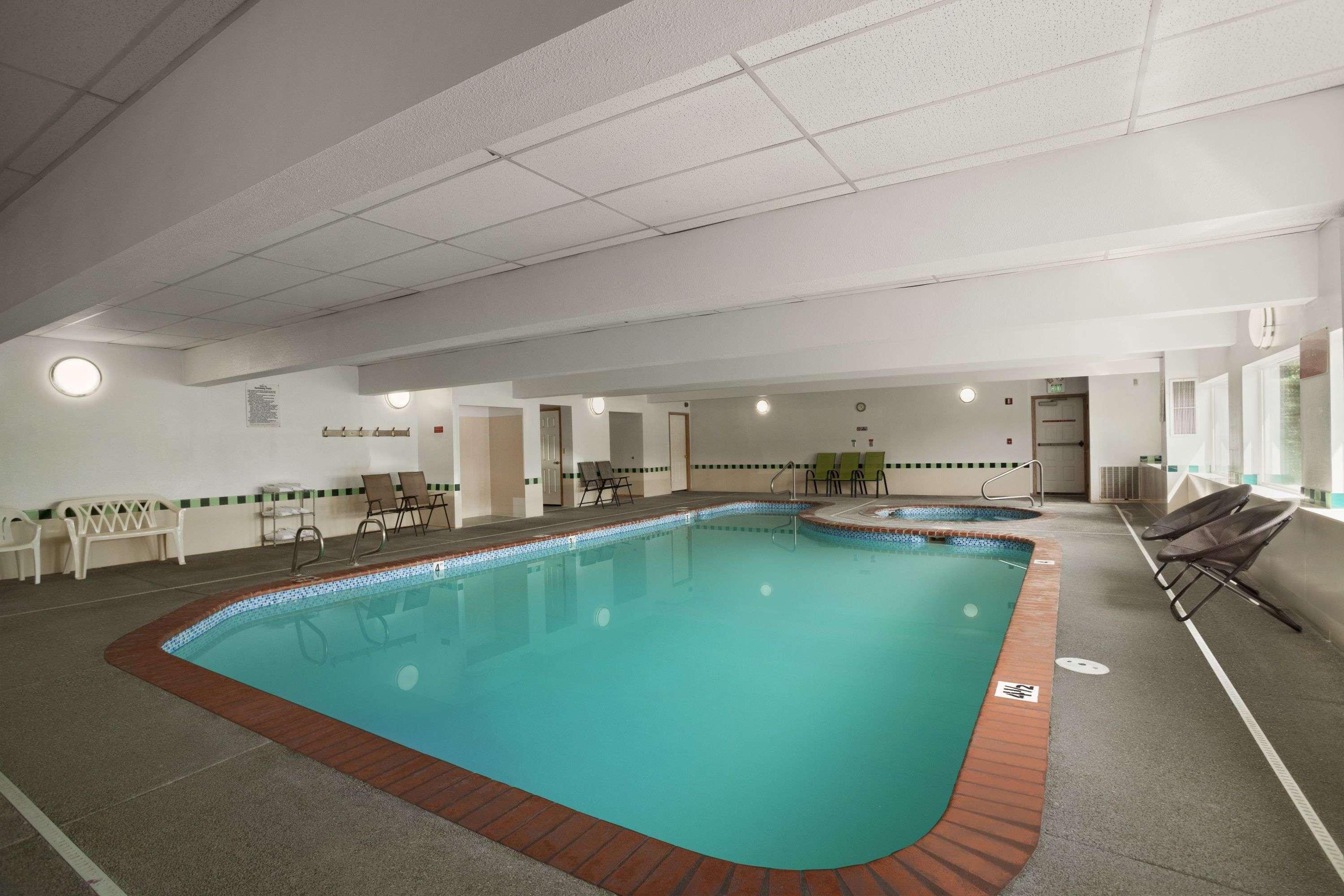 Days Inn By Wyndham Lacey Olympia Area Exteriör bild